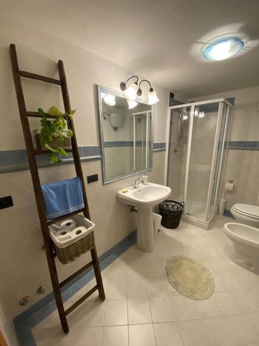 Casa Vacanze Fonte Del Menotre Φολίνιο Εξωτερικό φωτογραφία