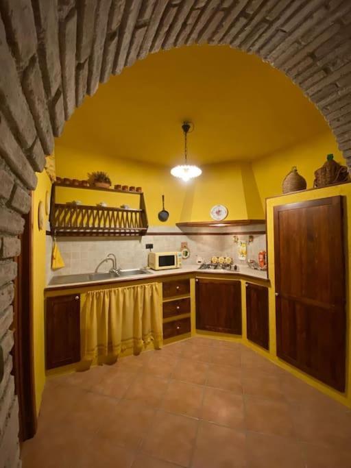 Casa Vacanze Fonte Del Menotre Φολίνιο Εξωτερικό φωτογραφία
